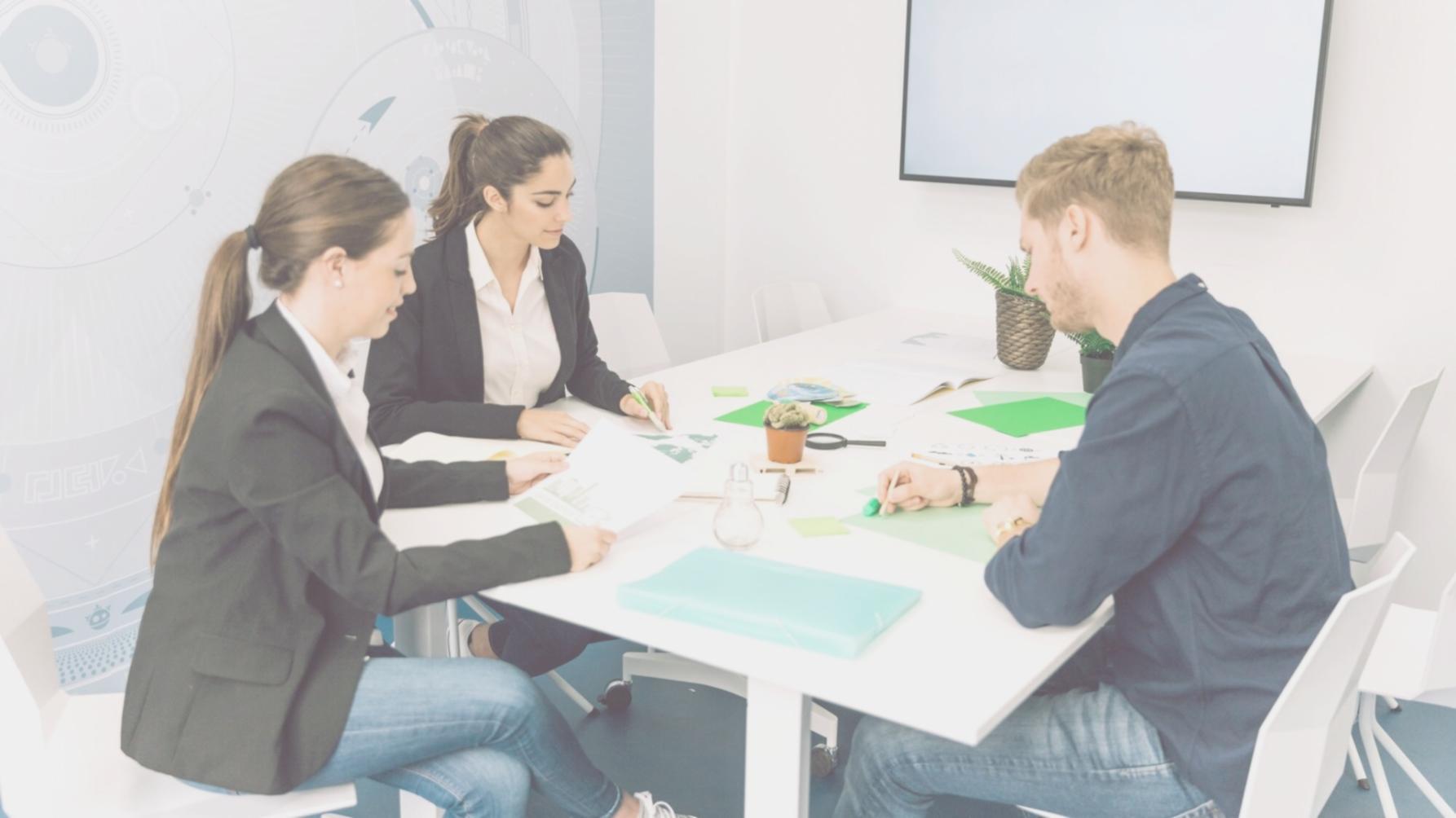 Praxisnahe Finanzbildung mit modernen Lehrmethoden